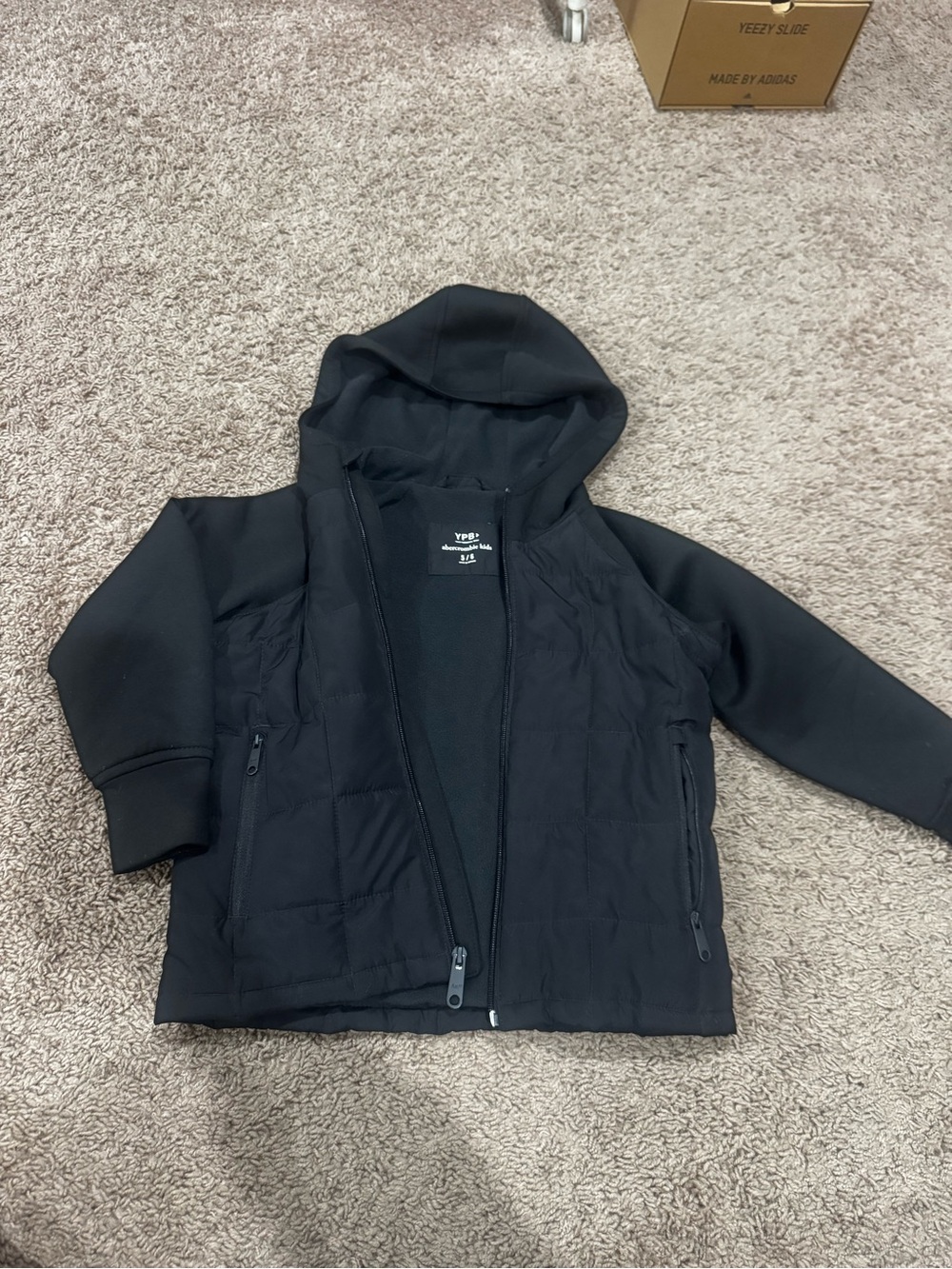 Abercrombie Kids YPB Black Hooded Puffer Jacket Size 5/6